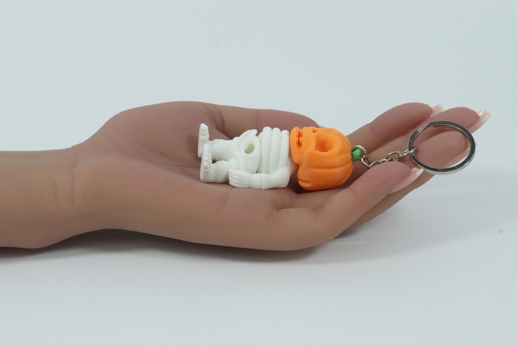 Pumpkin Head Skeleton Keychain